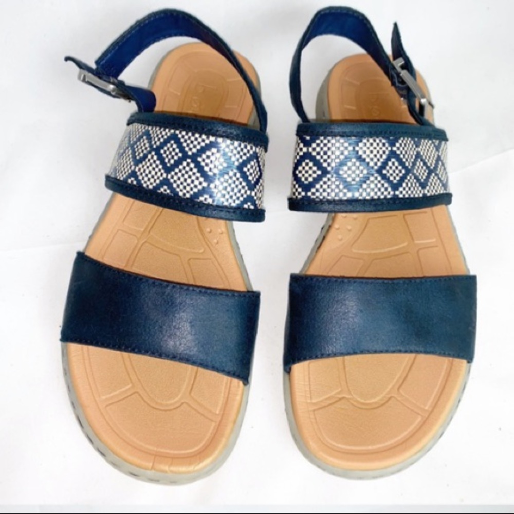 Boc sandals